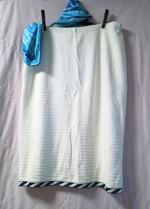 Наряд белая юбка из вискозного фактурного трикотажа,54-58разм., италия.2 фото