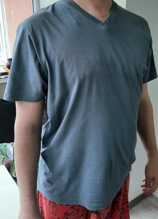 Чоловіча футболка