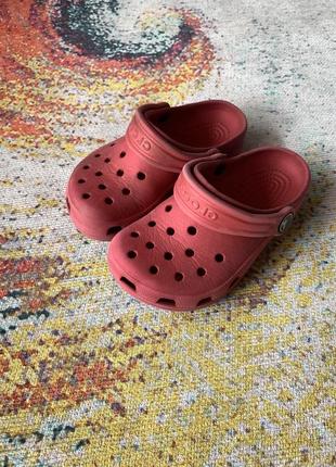 Продам крокси crocs c 8-9