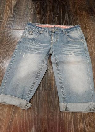 Шорти капрі