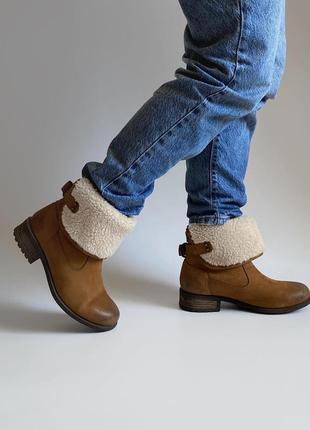 Зимние кожаные сапоги с овчиной  ugg, 40р, оригинал, новые