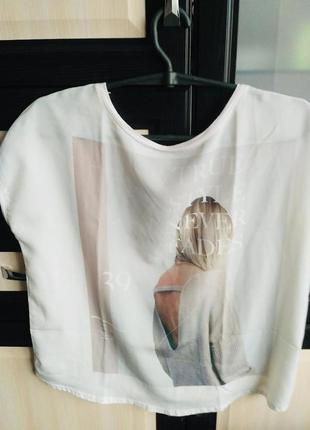 Жіночі футболки