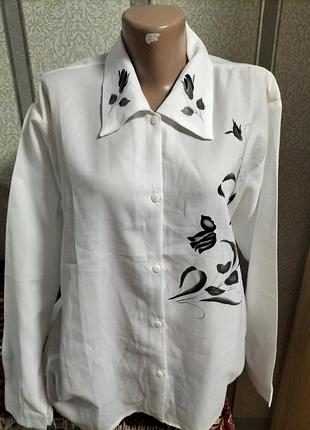 Блуза с принтом роза