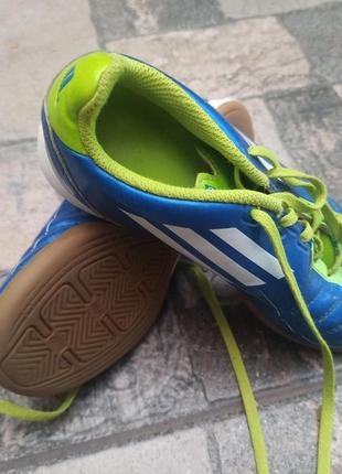 Футзалки, кроссовки adidas