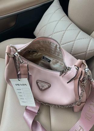 Трендова пудрова рожева жіноча сумочка в стилі prada re-edition light pink женская розовая пудра нейлоновая сумка бренд новинка4 фото