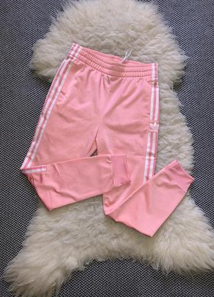 Спортивні прогулянкові штани adidas оригінал манжети2 фото