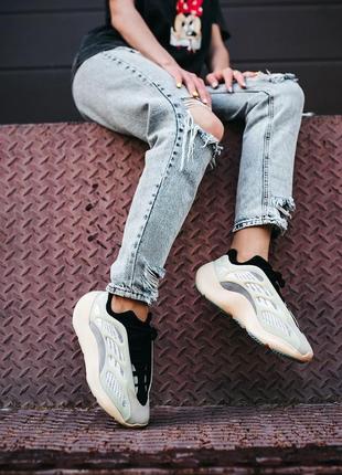 Кросівки yeezy boost 700 v3 azael, кросівки чоловічі3 фото