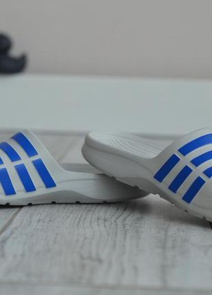 Шльопки adidas, (р. 35-36)3 фото