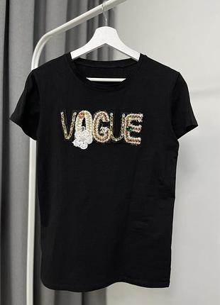 Чорна хлопкова футболка