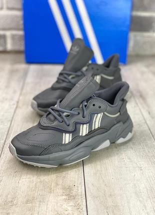 Кроссовки adidas ozweego