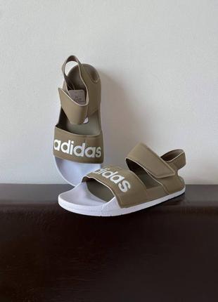 Adidas adelitte sandals olive жіночі сандалі аадидас зелені1 фото