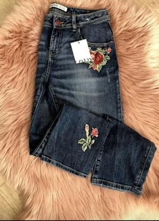 Новые джинсы мом zara