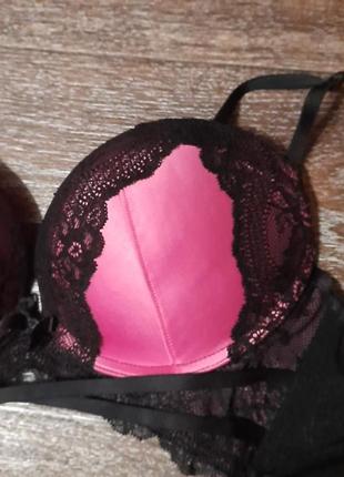 Брендовый  ш карный бюстгалтер с обьемным пушапом р.32 с 70с от ann summers косточки кружево3 фото