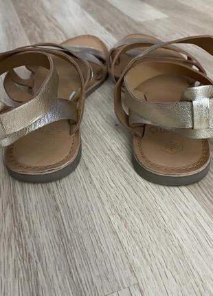 Босоножки сандалии кожаные новые gemo 39 размер5 фото