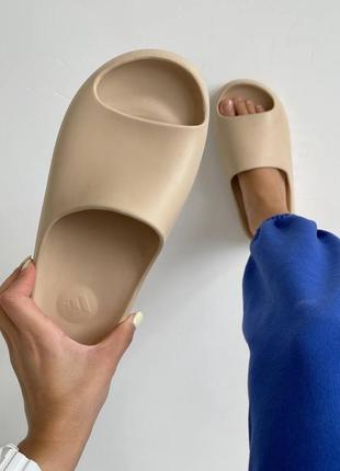 Шлёпанцы тапки женские лето yeezy slide desert sand