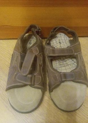 Сандалі шкіряні rohde