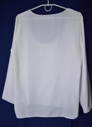 Белоснежная блузка с черными штрипками2 фото