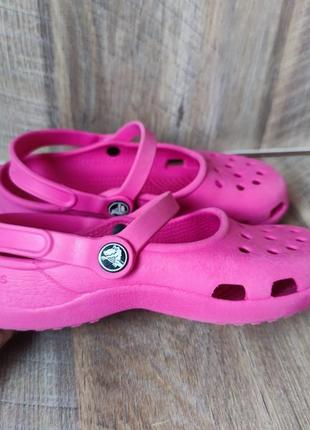 Сандалі crocs 35/22см