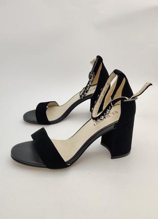 Жіночі літні босоніжки чорні замшеві натуральна шкіра високий каблук el passo
