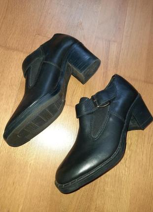 Туфли чёрные кожаные лоферы