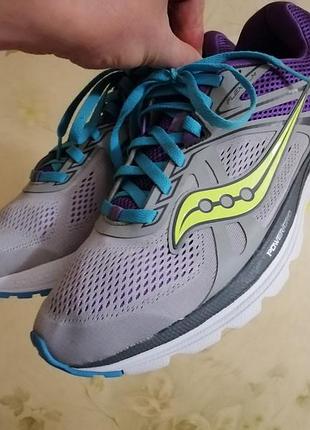 Кросівки saucony