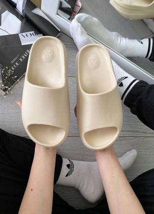 Тапочки yeezy slide earth bone5 фото