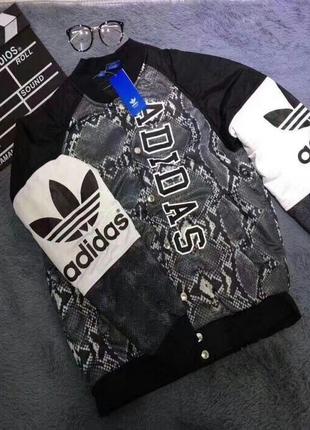 Женская куртка бомбер adidas оверсайз куртка adidas originals змеиный принт adidas4 фото