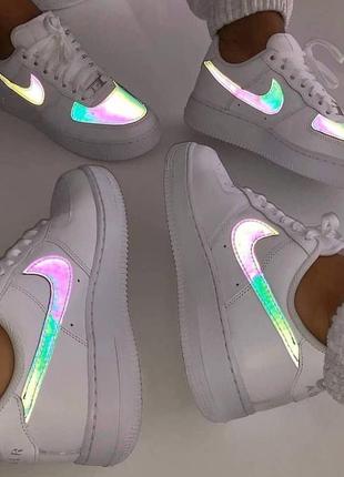 Nike air force white reflective трендові жіночі білі кросівки рефлектив найк форс женские белые рефлективные крутые яркие кроссовки тренд7 фото