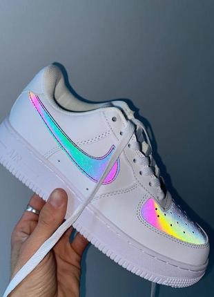 Nike air force white reflective трендові жіночі білі кросівки рефлектив найк форс жіночі білі рефлективні круті яскраві кросівки тренд9 фото