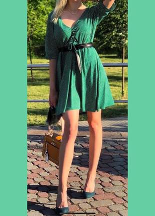 Дуже красиве зелене плаття1 фото