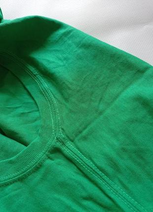 Gildan. зелёная футболка с принтом. m и l размер.8 фото