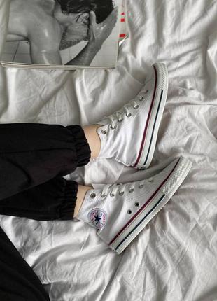 Converse chuck taylor all star hi white трендові класичні білі високі кеди конверс женские трендовые белые высокие классические кеды10 фото