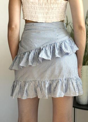 Красивая натуральная юбка мини с вышивкой 1+1=34 фото