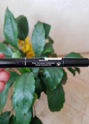 Корректор-хайлайтер givenchy mister light instant light corrective pen2 фото