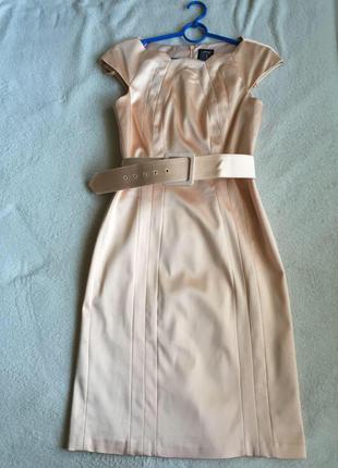 Бесподобное платье нежно-персикового цвета1 фото