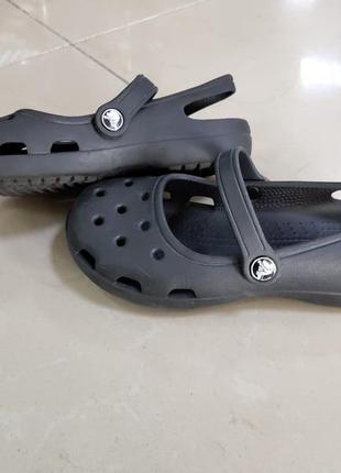 Сандали crocs black1 фото
