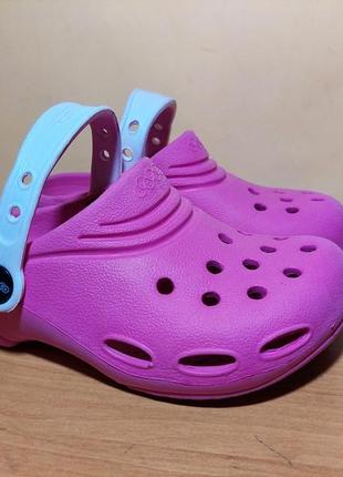 Детские  сланцы  crocs