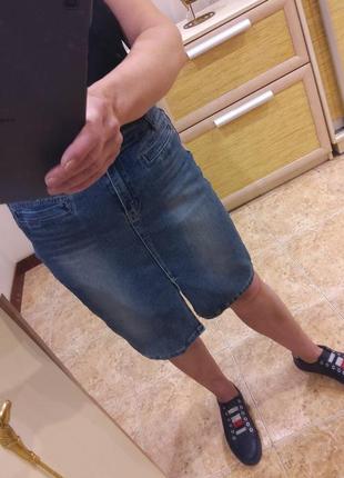 Стильна джинсова юбка футляр раз.46-48
