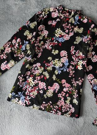 Блузка в цветы papaya