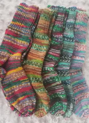 Шкарпетки вязані середньої товщини1 фото
