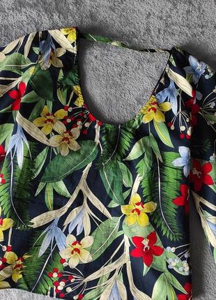 Блузка в цветы с красивой спинкой zara2 фото