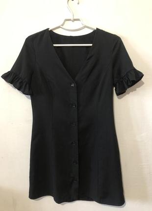 Zara платье на пуховицах