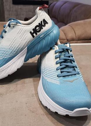 Беговые кроссовки hoka one one w mach 3