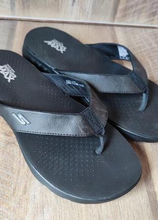 Шльопанці skechers 43/27,5см