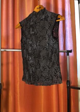 Костюм гіпюровий