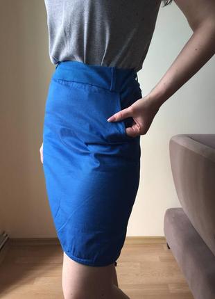 Летняя яркая ультрамариновая юбка с завязками made in italy6 фото