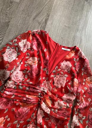 Оригинал, невероятно красивая брендовая блуза в цветы от guess5 фото