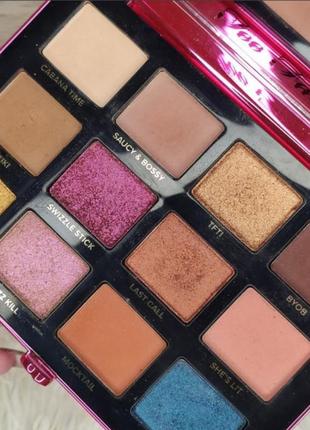 Палетка тіней too faced palm springs dreams eyeshadow palette2 фото