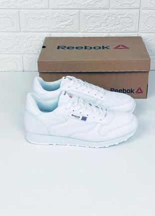 Кросівки чоловічі літні сітка reebok classic кросівки рібок класік літо білі2 фото