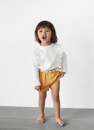 Шорти на дівчинку 4-5 років( ріст 110см)